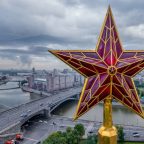 В стоимость экскурсии входит Сопровождение группы на протяжении всей поездки (автобус подается к школе)