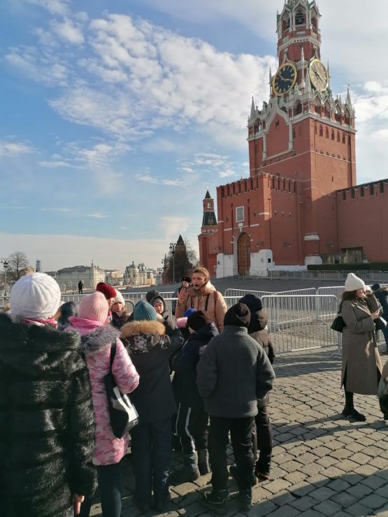 Квест - вокруг Кремля. Экскурсии и Туры для школьников.